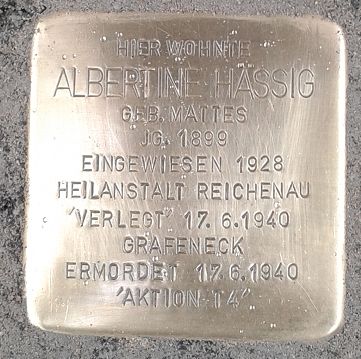Historischer Ort: Stolperstein für Albertine Haessig, Foto des Stolpersteines