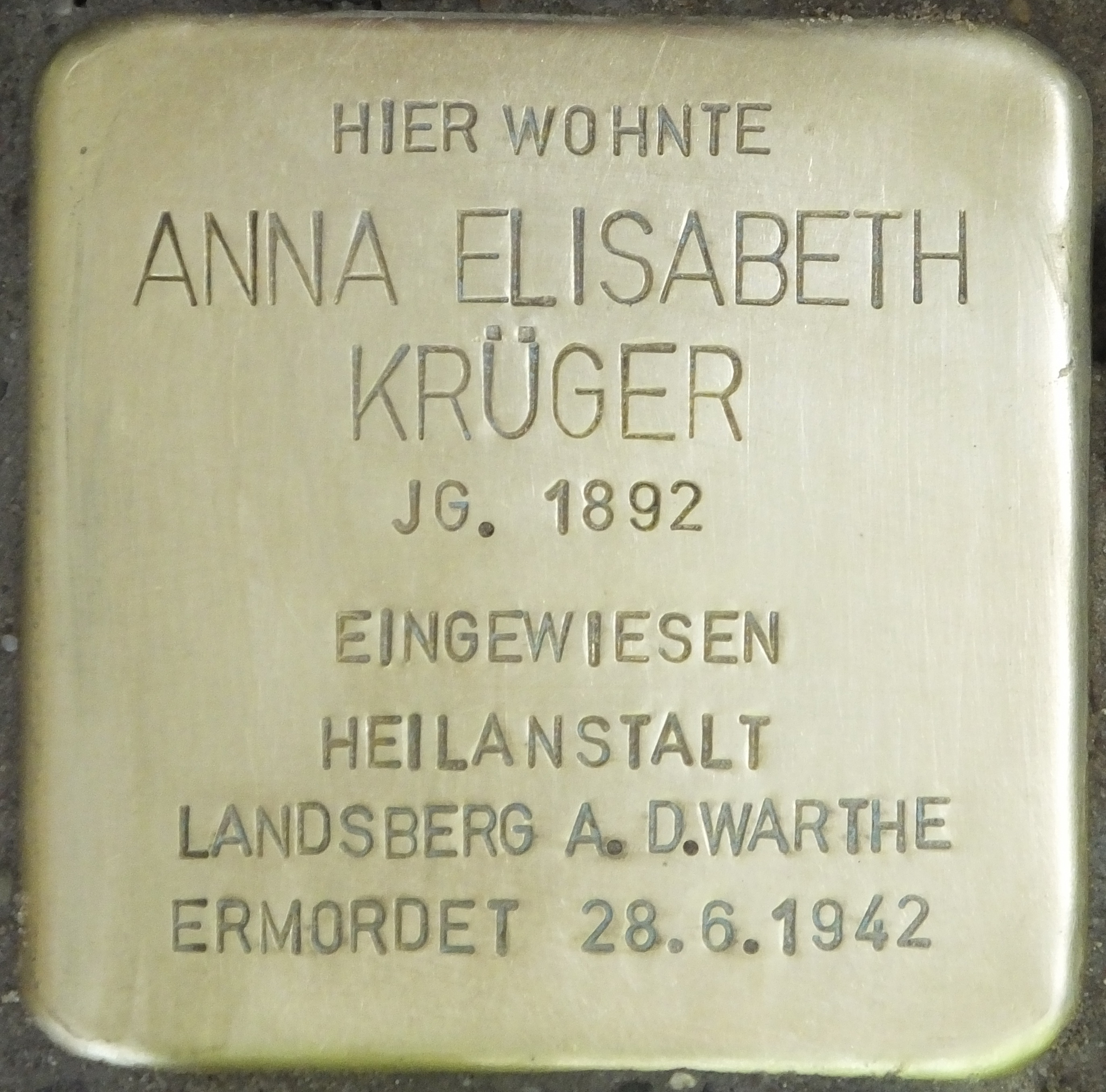 Historischer Ort: Stolperstein für Anna Elisabeth Krüger, Foto des Stolpersteines