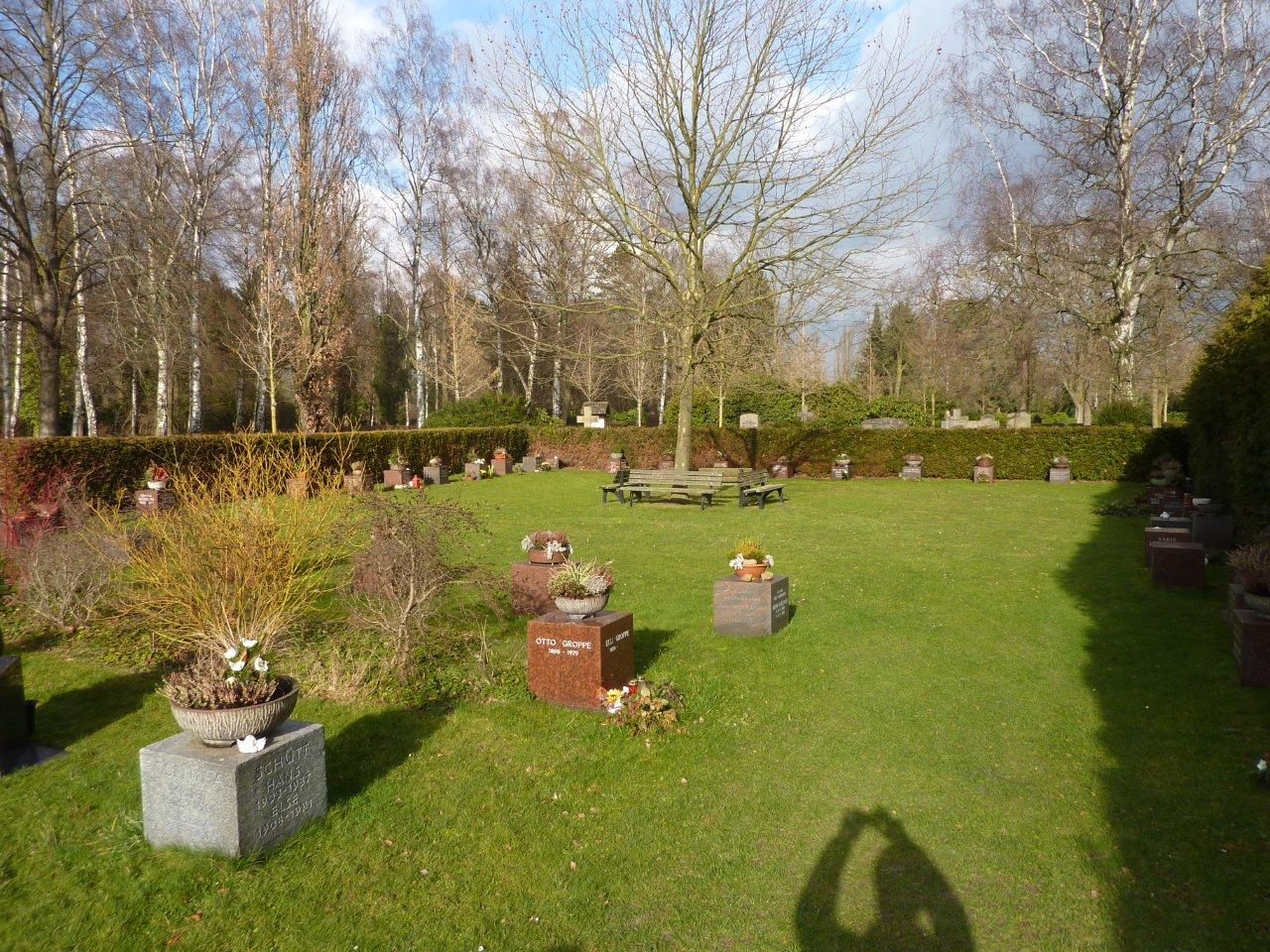 Historischer Ort: Braunschweig, Urnenfeld auf dem Friedhof