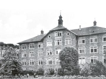 Historischer Ort: Erziehungs- und Pflegeanstalt für Geistesschwache in Mosbach, Historische Ansicht des heutigen Hauses Neckar