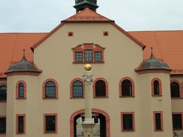Gedenkort Historischer Ort: Karthause Regensburg kartause_pruell_-_hof_-_2013.jpg